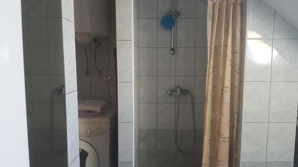 Apartment Oreskovic Otočac Buitenkant foto